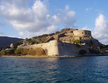 Σπιναλόγκα: Τις εισπράξεις από τα εισιτήρια άρπαξαν διαρρήκτες